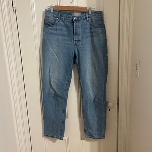 Everlane cheeky 90s jean size 31 EUC light wash